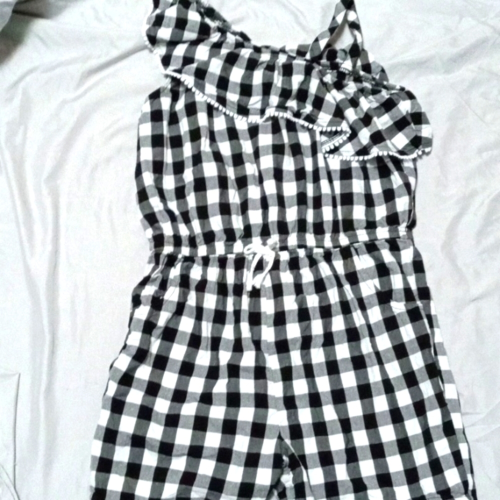 XXL (18) off shoulder romper